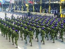 Crmonie du cinquantenaire du Cameroun, dfil militaire